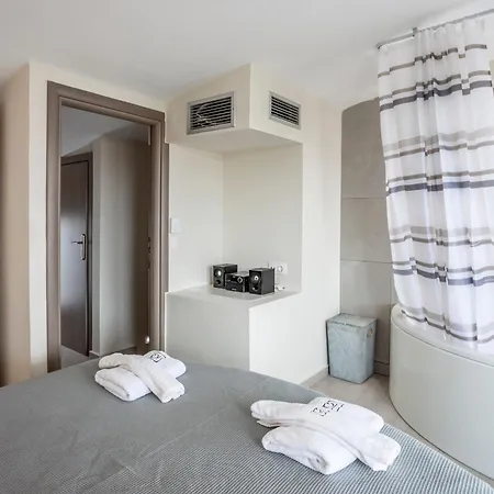 Willa Selena Seafront *