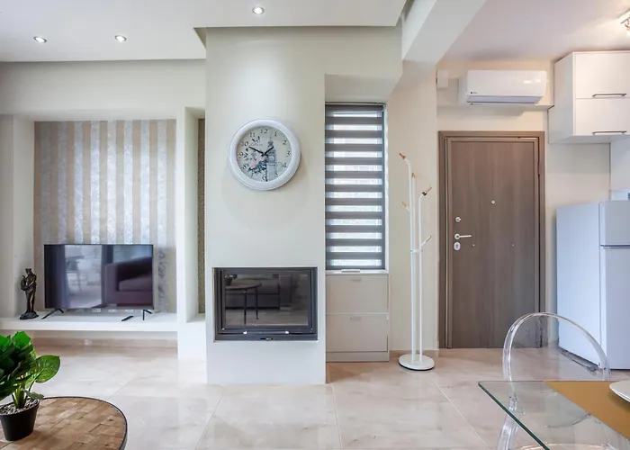 Selena Seafront Villa Hanioti