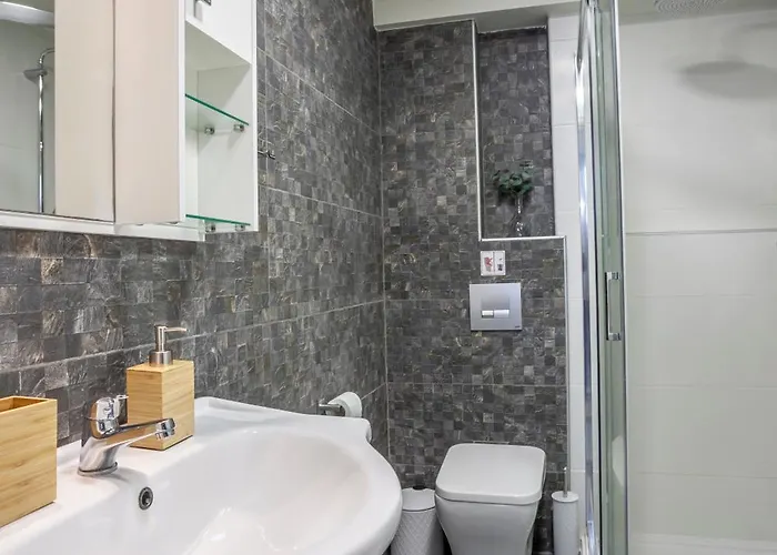 Villa Selena Seafront *