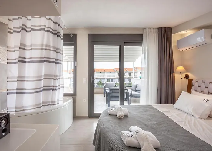 Villa Selena Seafront *