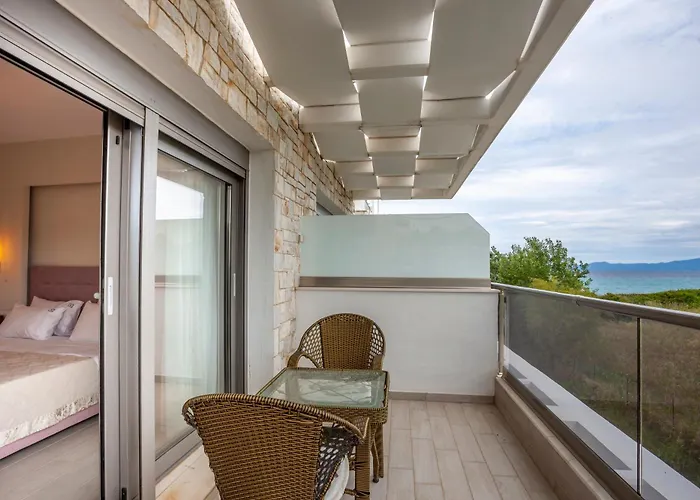 Selena Seafront Villa