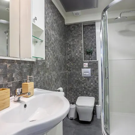 Villa Selena Seafront *